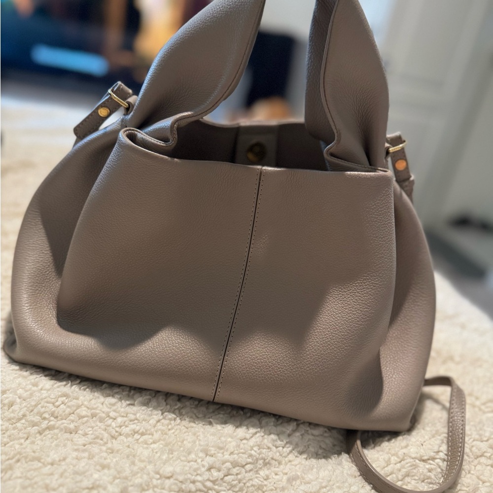 Polene Numero Neuf- textured taupe